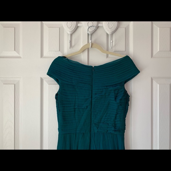Emerald Off the shoulder Dress - Picture 6 of 6